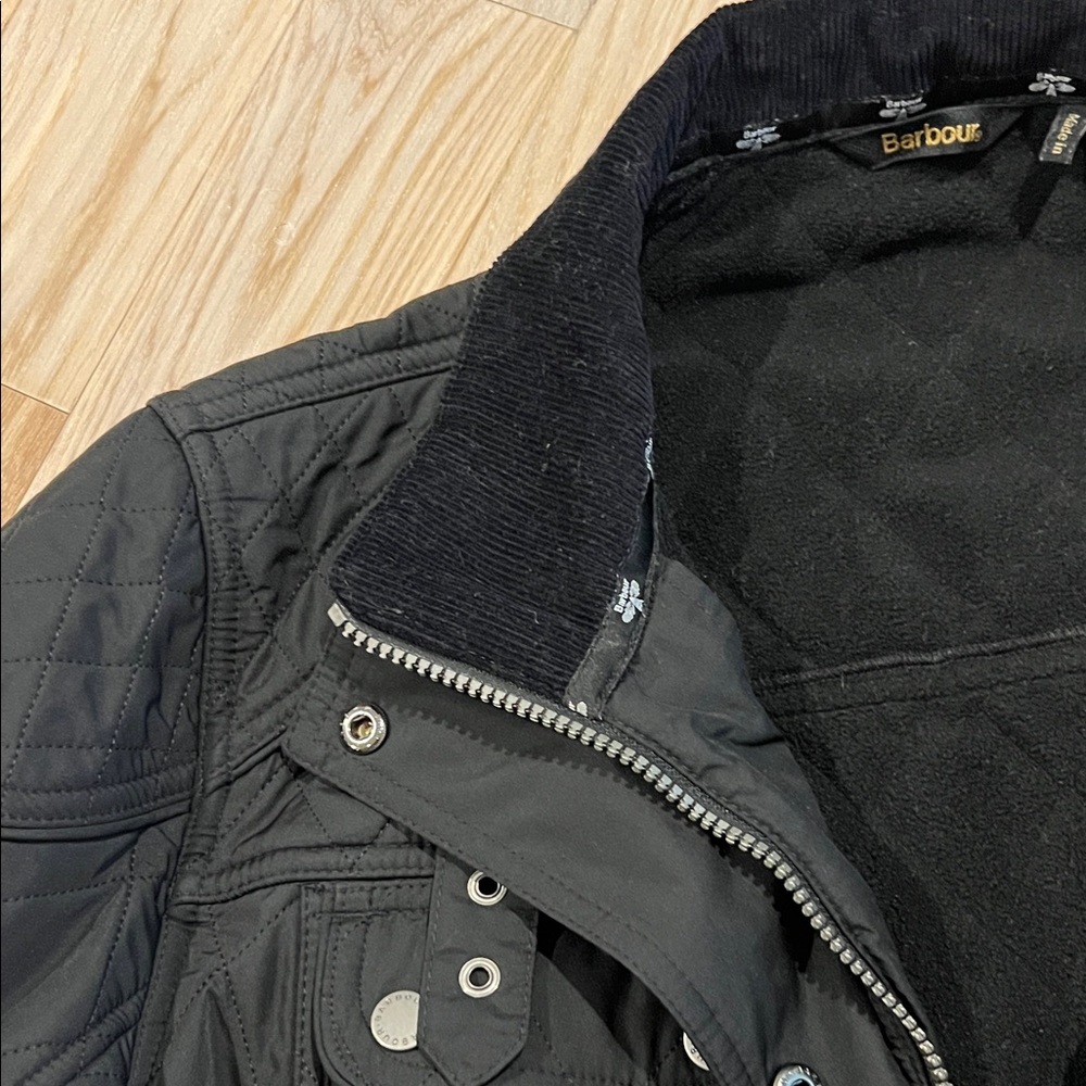 Barbour Black Quilted Women's Jacket with Detachable Hood - Picture 4 of 11